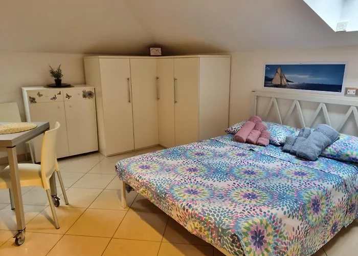 Lägenhet La Mansarda Di Noi2 Spotorno