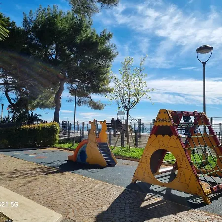 La Mansarda Di Noi2 * Spotorno